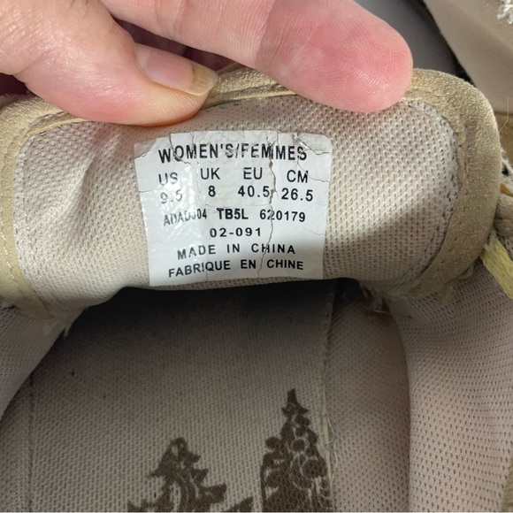 The North Face Molly Women’s Canvas & Suede Leather Upper Rubber Outsole Sz 9.5 - Picture 2 of 15